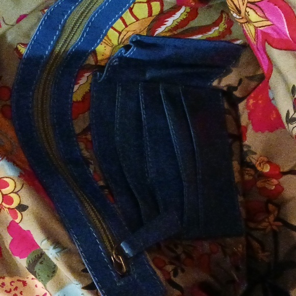 Latico blue leather purse - Picture 6 of 10